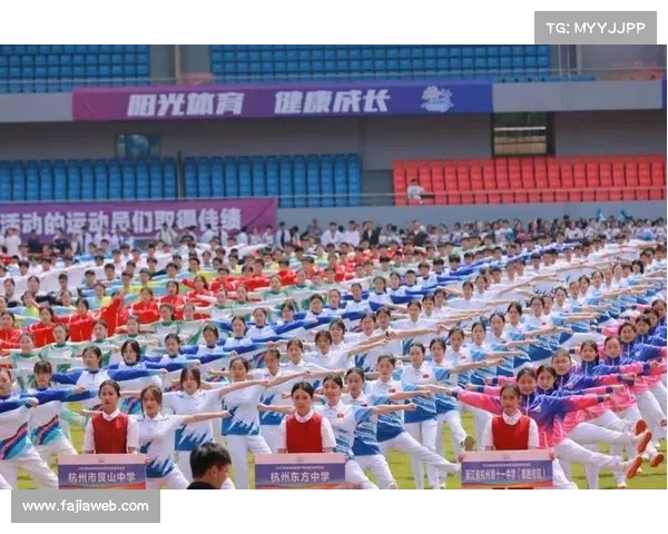 “阳光体育，健康第一”春季田径运动会，激发学生运动热情