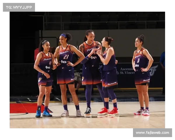 亚特兰大梦想季后赛对阵菲尼克斯水星，格雷连续得分25+成利器