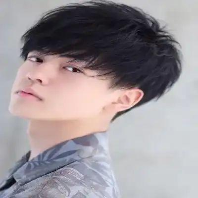 仰映容